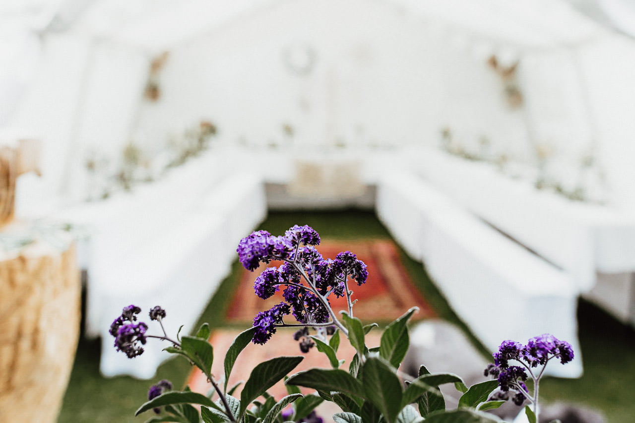 Boho-Stil Zelt für eine Hochzeit