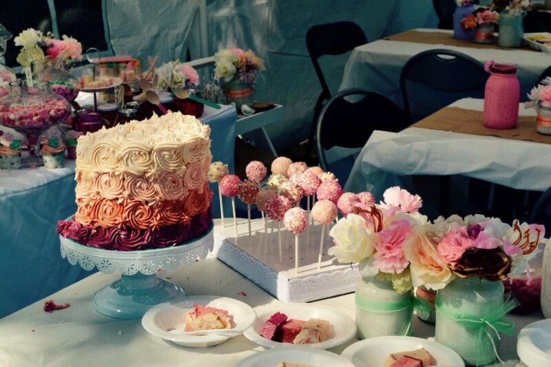 sweet table &bull; 2