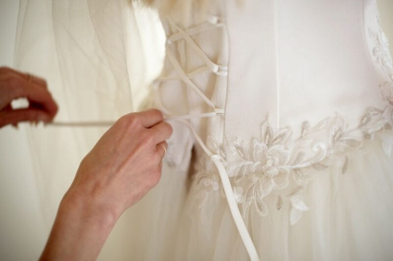 Brautcorsage Schnürung Hochzeit